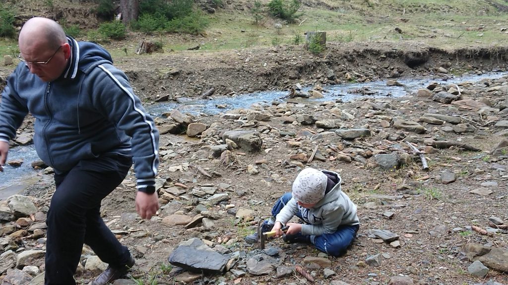looking for fossils in a romanian mountain river