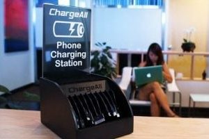charging phone while waiting